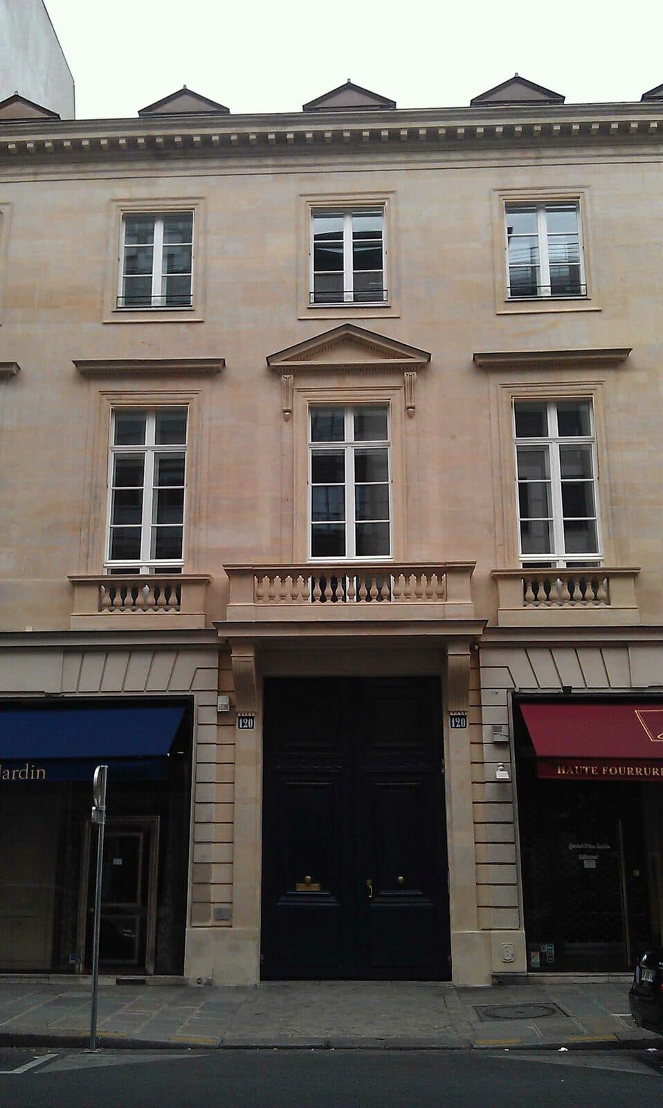 Hermès
